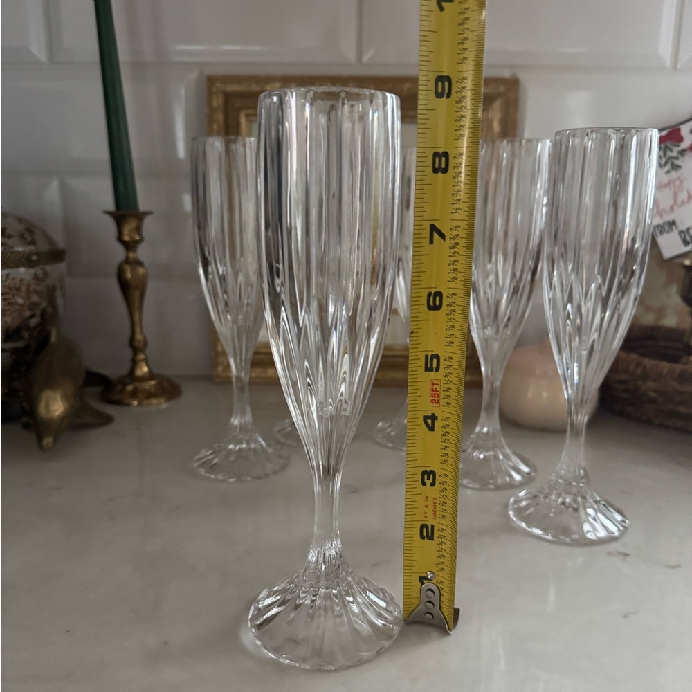 Mikasa Park Lane Crystal Champagne Flutes Retired 8 5/8” Set Of 6 - Picture 6 of 7